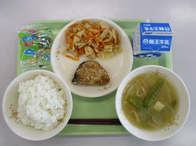 5月2日の給食画像