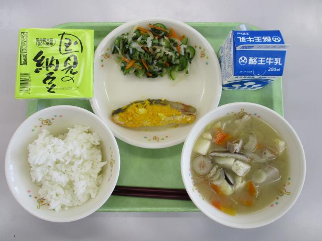 10月18日の給食画像