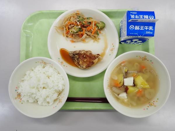 11月17日の給食